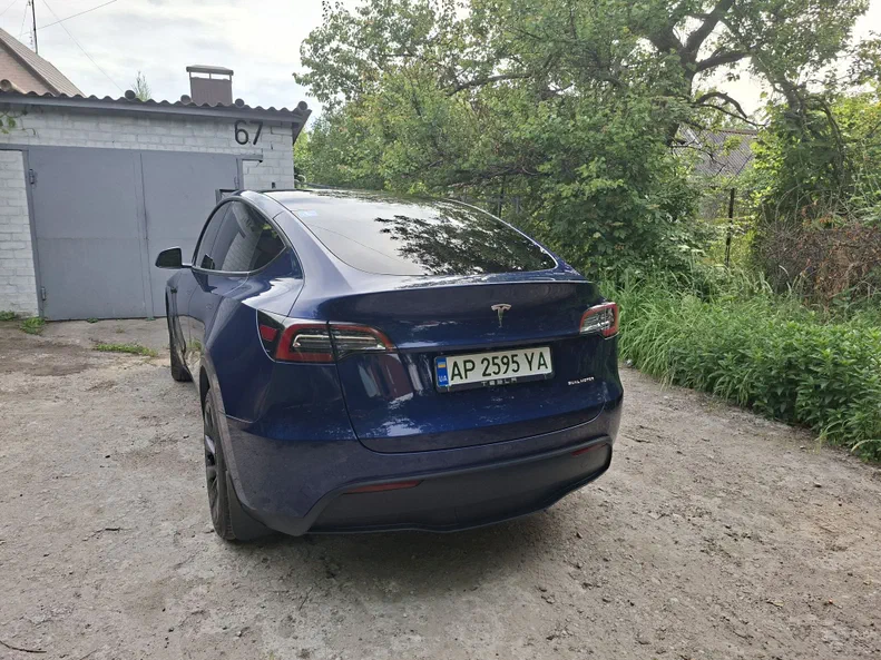 Tesla Model Y 2022 - 22