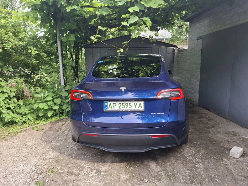 Tesla Model Y 2022 - 28