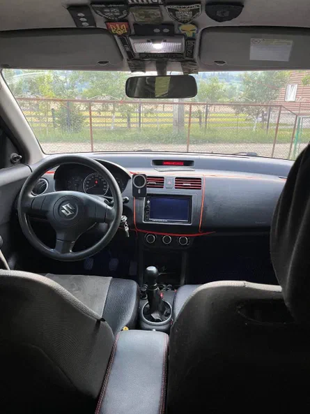 Suzuki Swift 2009 - 7
