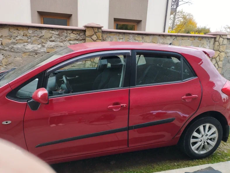 Toyota Auris 2008 - 1