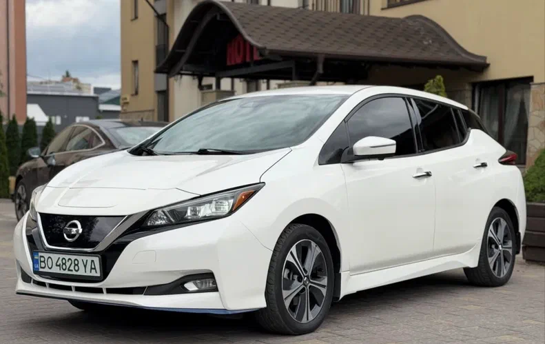 Nissan Leaf 2020 - 4
