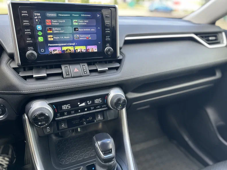 Toyota RAV4 2022 - 19