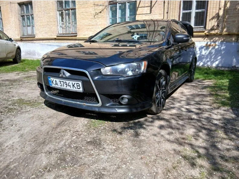 Mitsubishi Lancer 2015 - 2