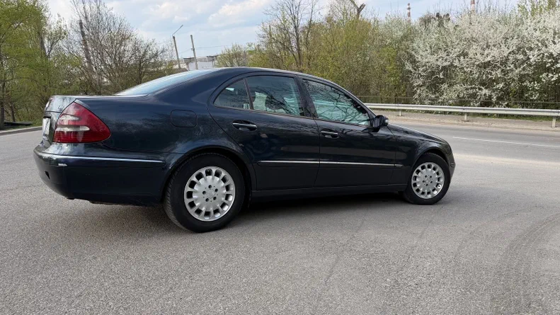 Mercedes-Benz E-Клас 2002 - 2