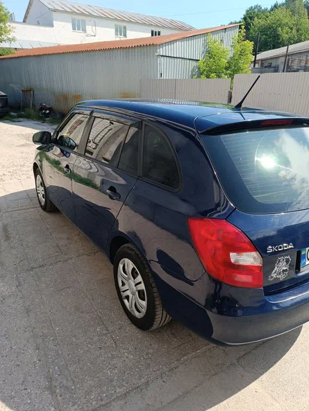 Skoda Fabia 2013 - 8