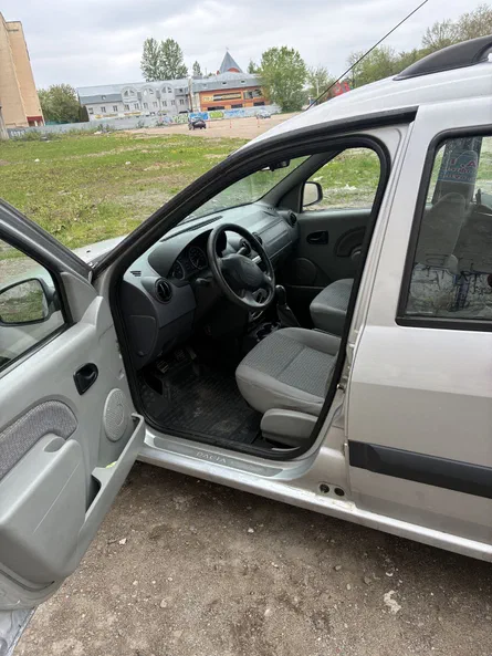 Dacia Logan 2007 - 2