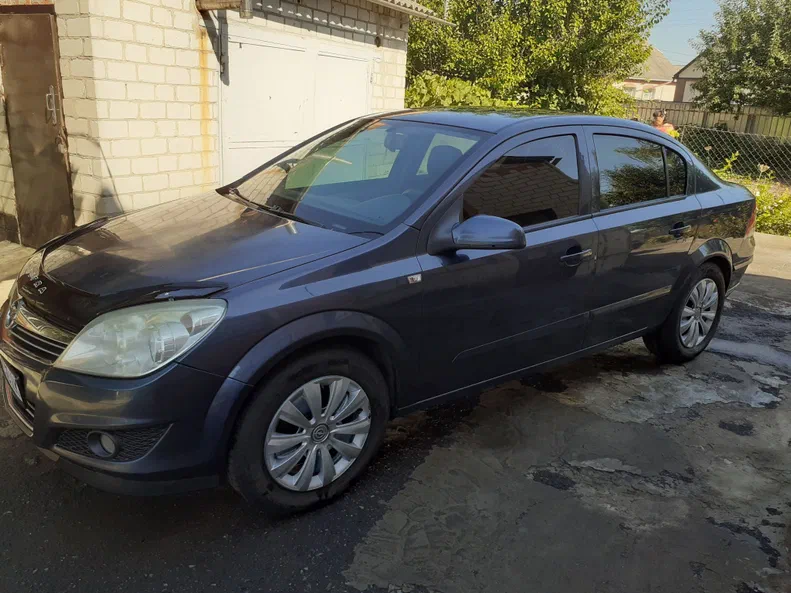 Opel Astra 2008 - 6