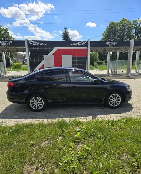 Volkswagen Jetta 2012 - 10