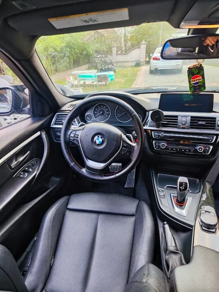 BMW 3 серія 2015 - 18