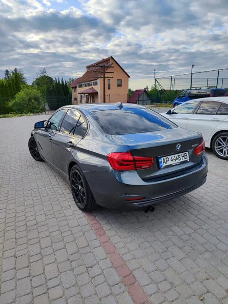 BMW 3 серія 2015 - 10
