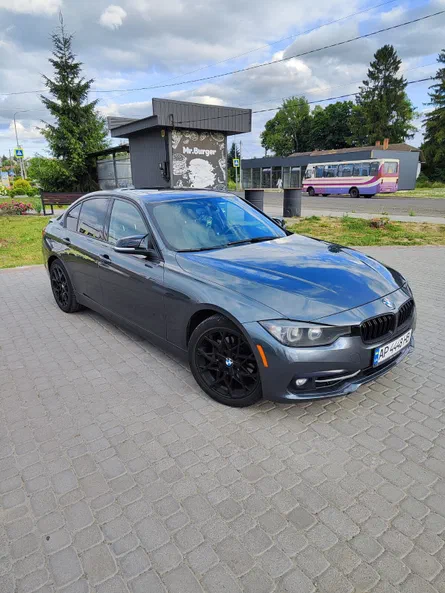 BMW 3 серія 2015 - 17
