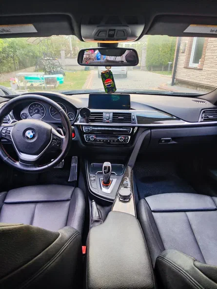 BMW 3 серія 2015 - 19