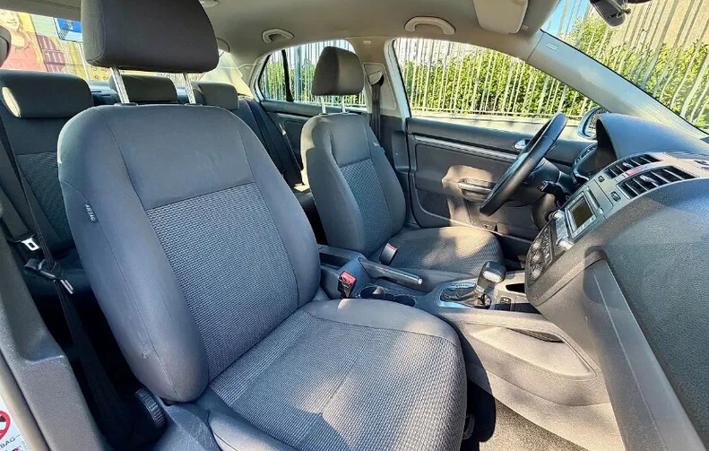 Volkswagen Jetta 2007 - 4