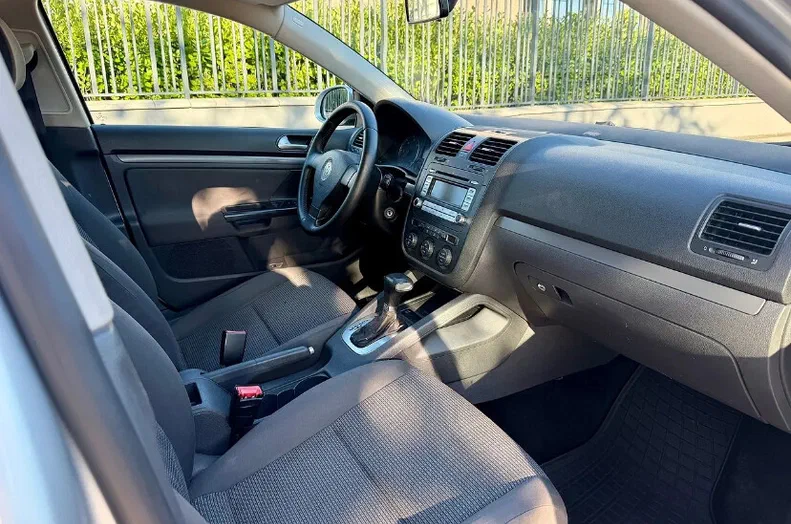 Volkswagen Jetta 2007 - 17