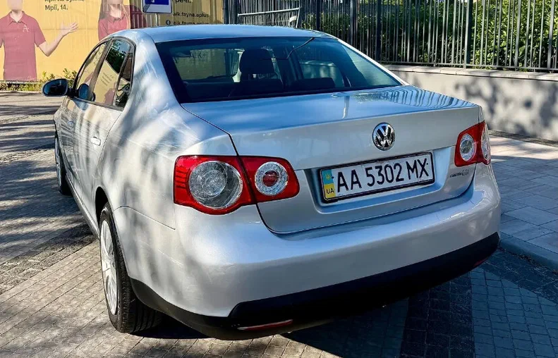 Volkswagen Jetta 2007 - 10