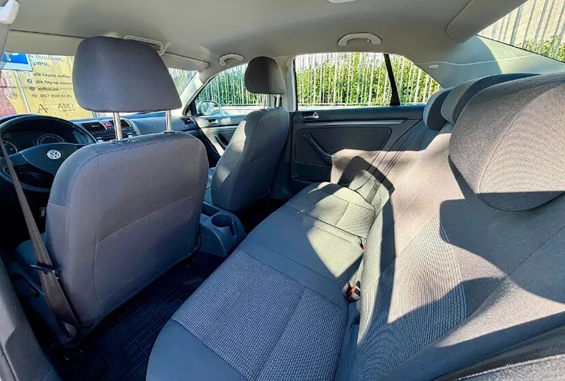 Volkswagen Jetta 2007 - 19