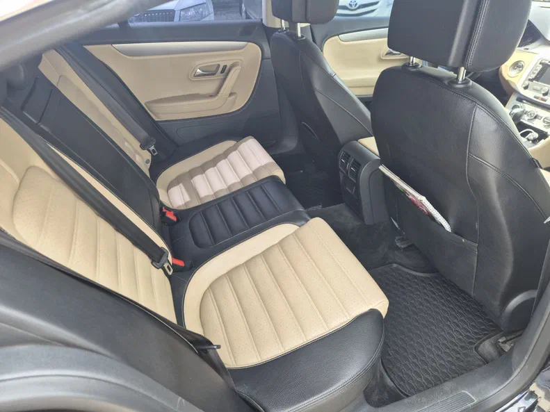 Volkswagen Passat CC 2013 - 8