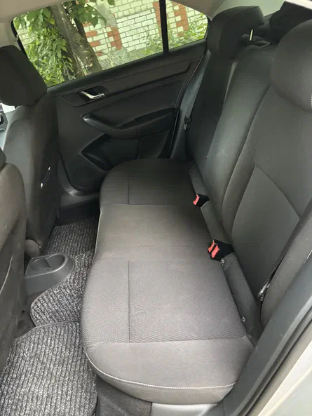 Skoda Rapid 2013 - 22