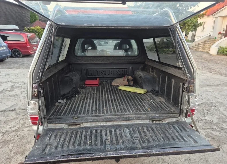 Mitsubishi L200 2004 - 12