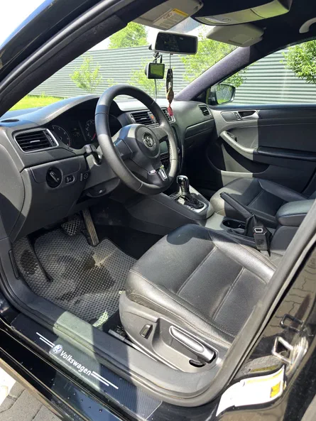Volkswagen Jetta 2012 - 13