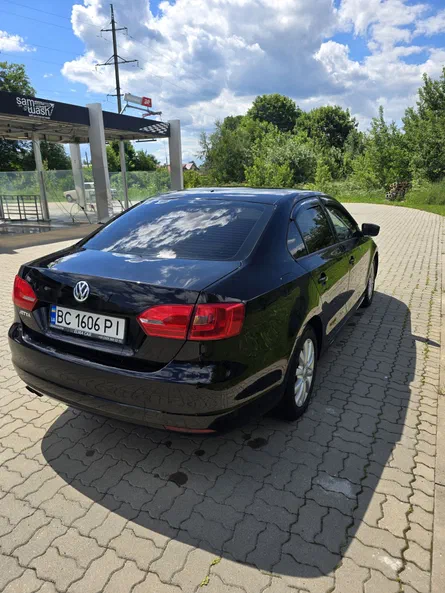 Volkswagen Jetta 2012 - 18