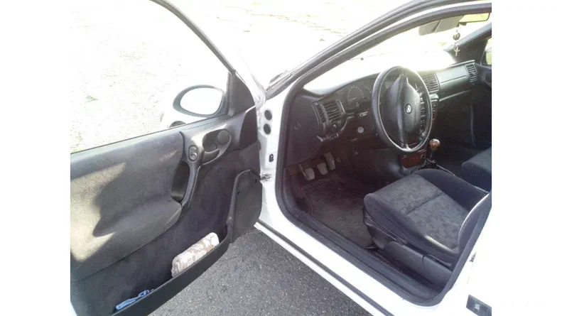 Opel Vectra 1998 - 9