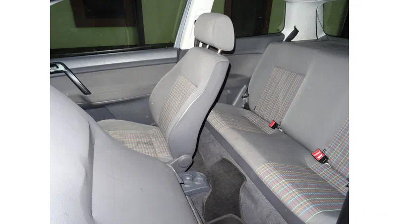 Volkswagen Polo 2006 - 6