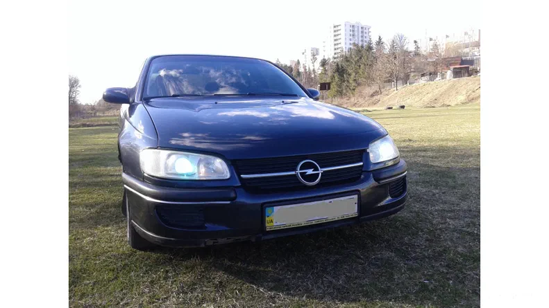 Opel Omega 1988 - 5