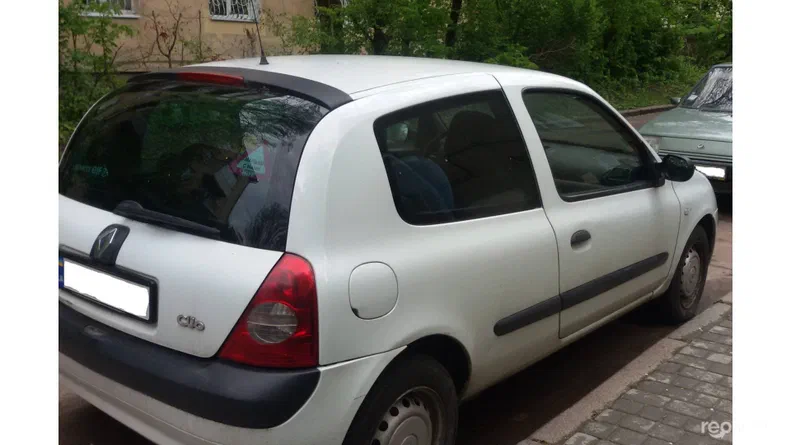 Renault Clio 2003