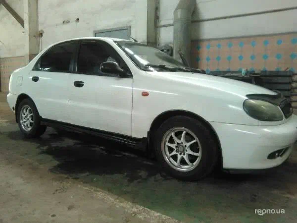Daewoo Lanos 2002