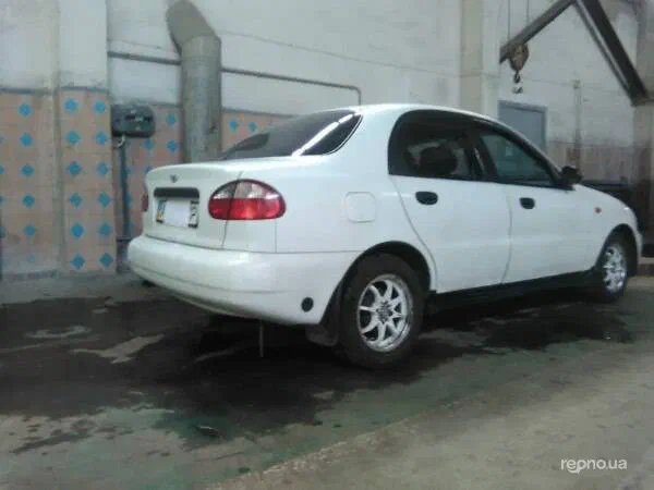 Daewoo Lanos 2002
