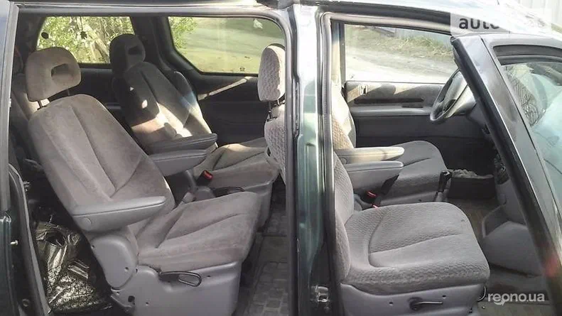 Chrysler Voyager 2000