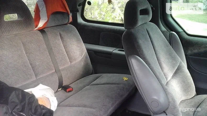 Chrysler Voyager 2000 - 10