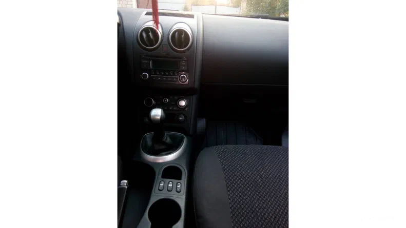 Nissan Qashqai 2011 - 8