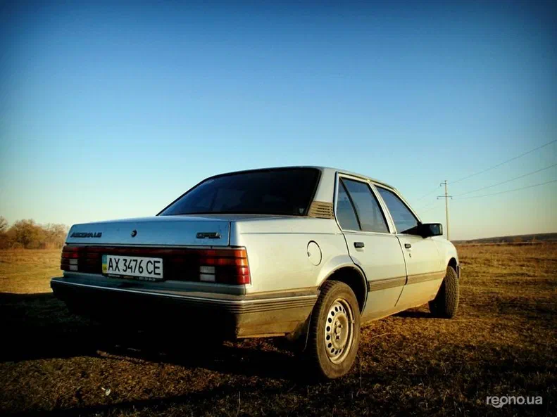 Opel Ascona 1986 - 6