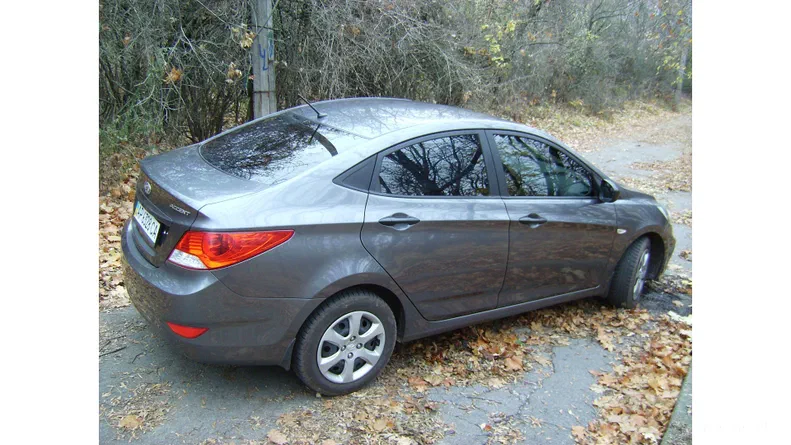 Hyundai Accent 2011