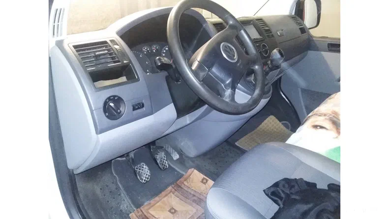 Volkswagen Transporter 2005 - 11