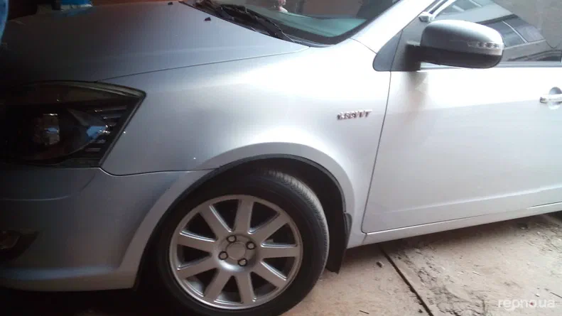 Geely SC7 2012