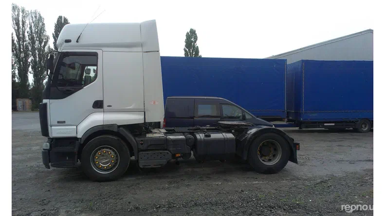 Renault Premium 2002