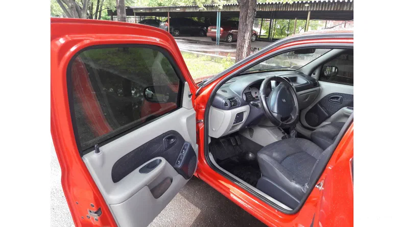 Renault Symbol 2004 - 12