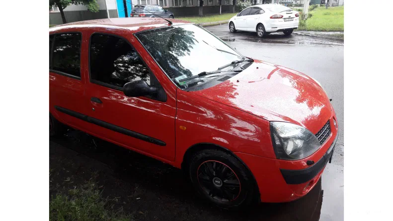 Renault Symbol 2004 - 6