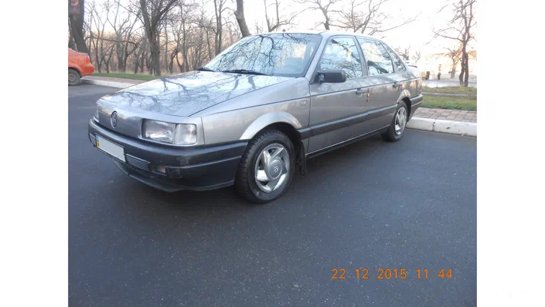 Volkswagen Passat 1991 - 6