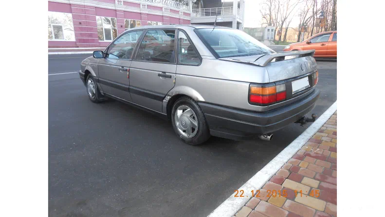 Volkswagen Passat 1991 - 10