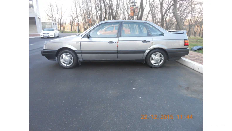 Volkswagen Passat 1991 - 7