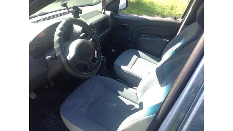 Renault Logan 2008 - 10