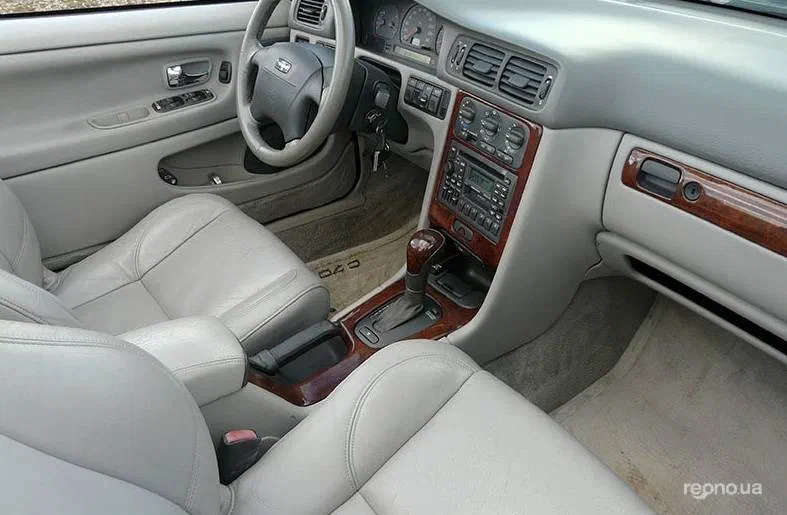 Volvo S70 2001 - 13