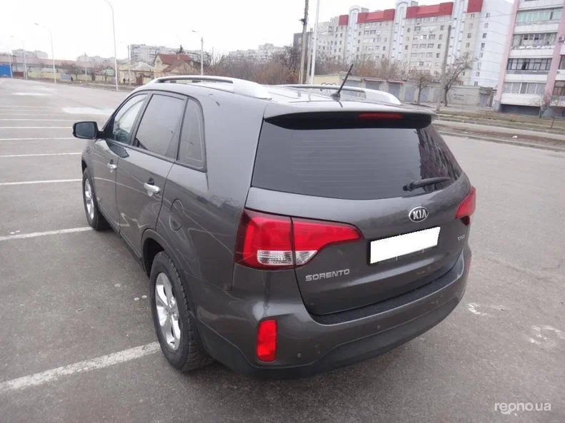 Kia Sorento 2013 - 8