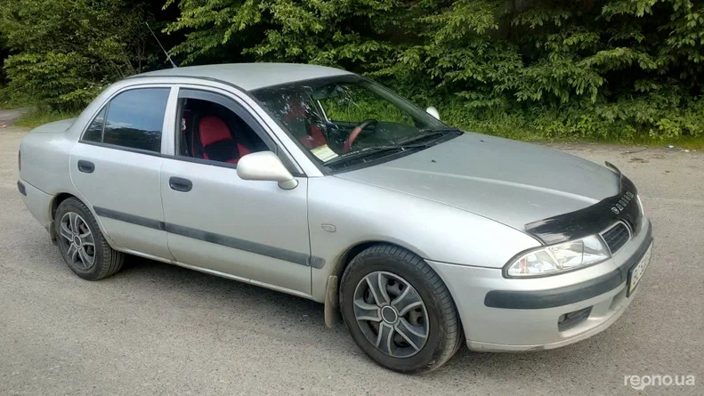 Mitsubishi Carisma 2002