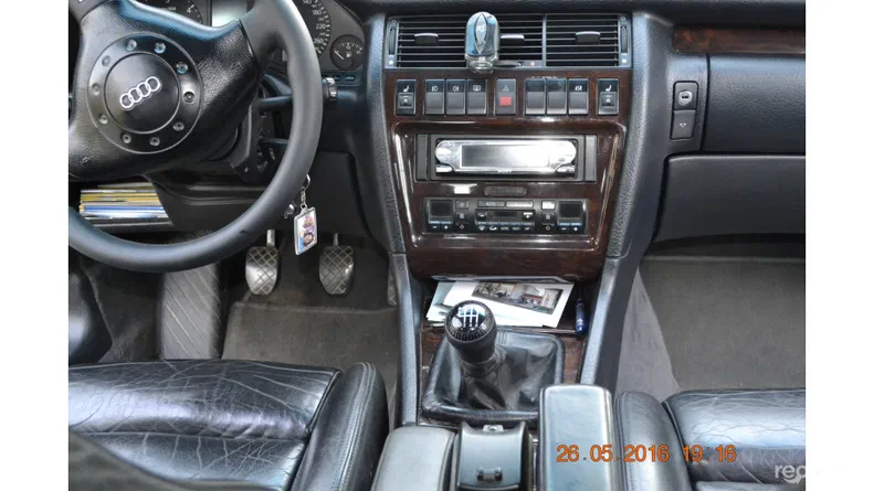 Audi A8 1997 - 6