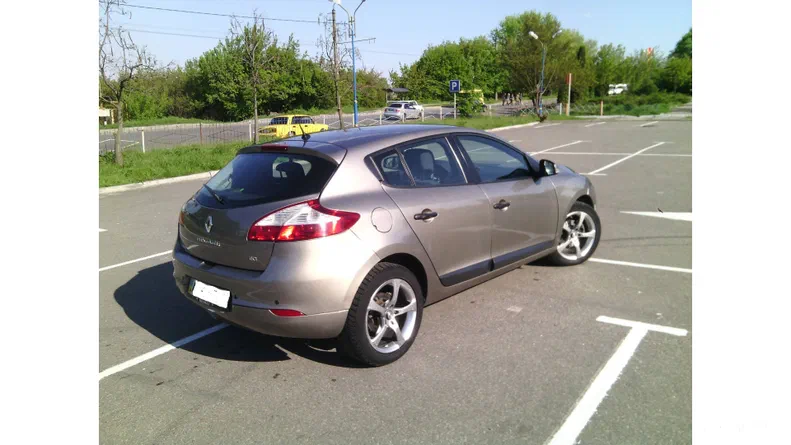 Renault Megane 2010 - 6
